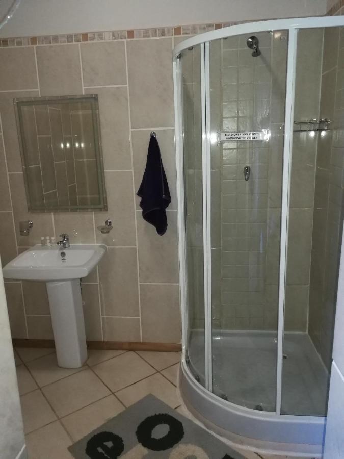 Bougain Villa Guesthouse Winburg Ngoại thất bức ảnh