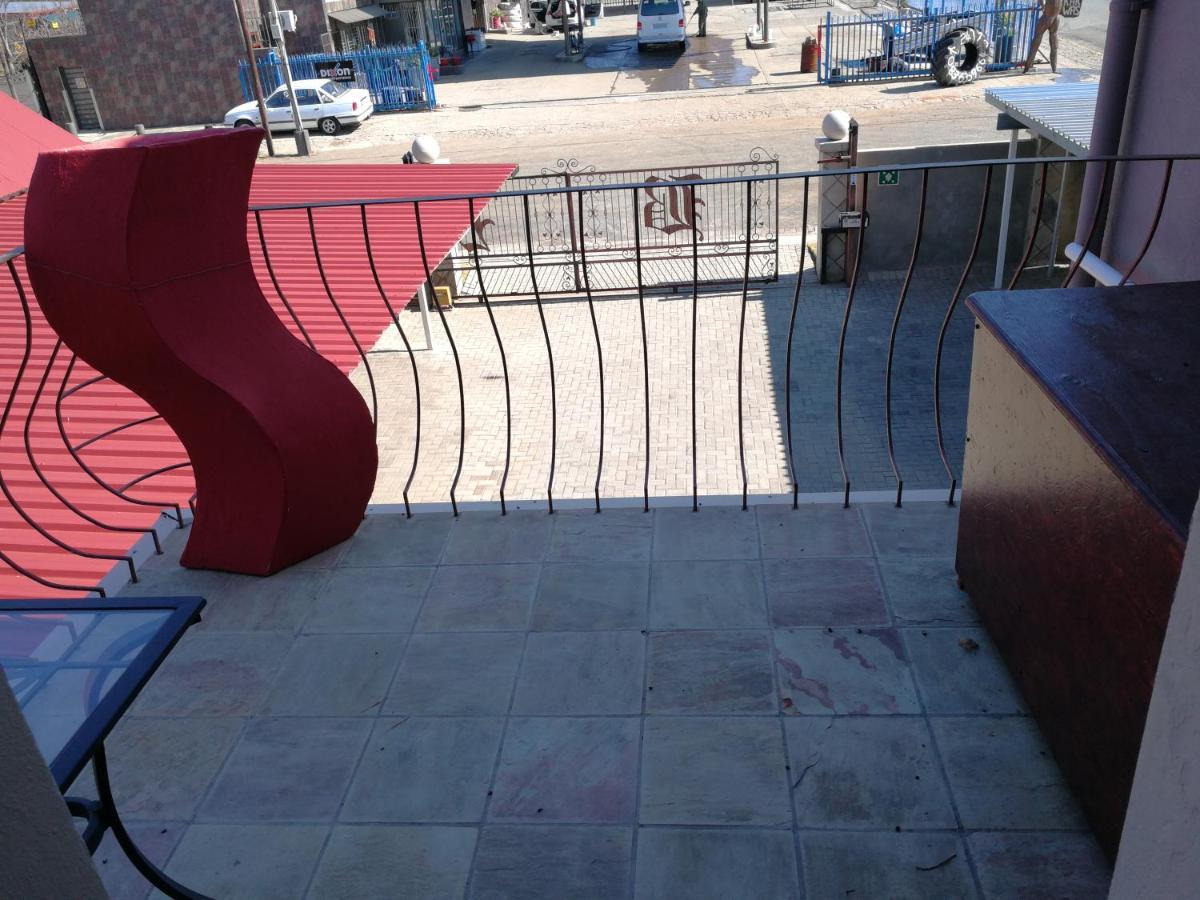 Bougain Villa Guesthouse Winburg Ngoại thất bức ảnh
