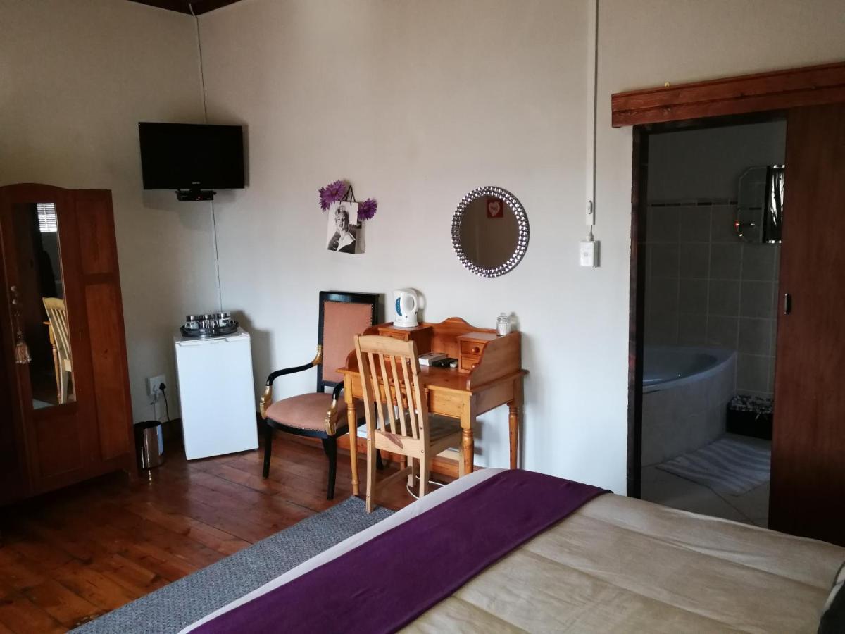 Bougain Villa Guesthouse Winburg Ngoại thất bức ảnh