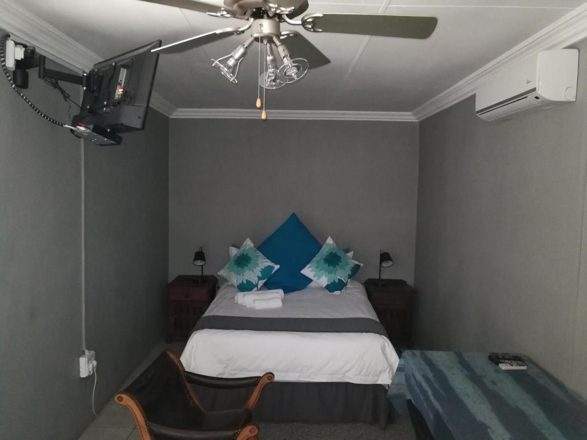Bougain Villa Guesthouse Winburg Ngoại thất bức ảnh